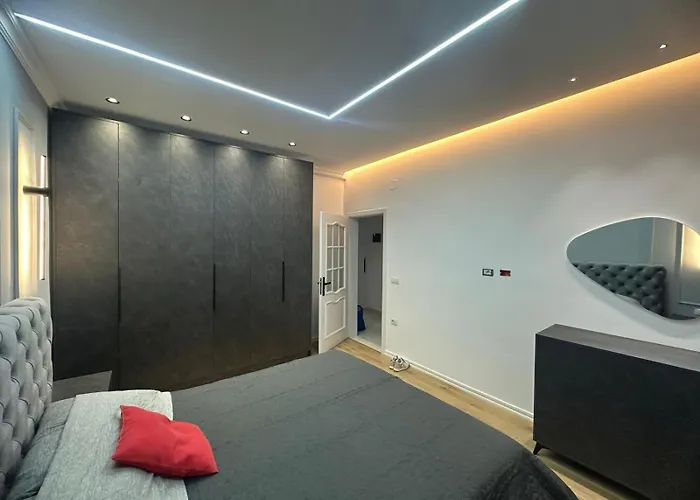 Skanderbeg House * Krujë